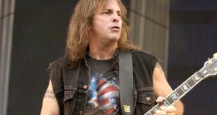 Ross The Boss tem doença degenerativa