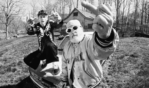 mgk e Fred Durst lançam a música Fix ur face