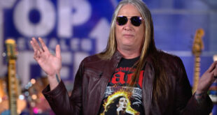 Sebastian Bach toca Twisted Sister ao vivo